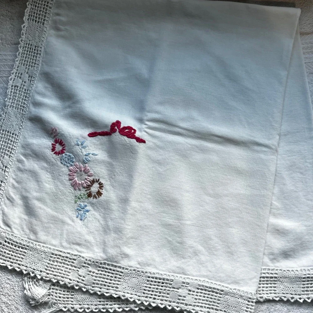 Vintage 3pc Table Linens White Hand Embroidered Lace Monogram M Floral Victorian